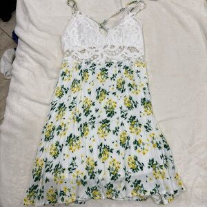 Almost famous floral dress